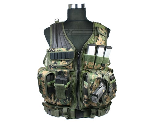 UTG 547 Law Enforcement Tactical Vest ( Woodland Digital )
