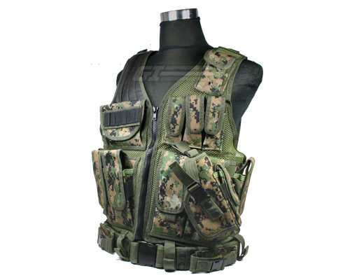 UTG 547 Law Enforcement Tactical Vest ( Woodland Digital )