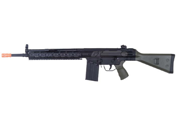 JG T3 RAST T3A3 RIS AEG Airsoft Rifle ( Black / OD Green )