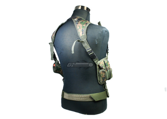 UTG LE Grade Horizontal Shoulder Holster ( Woodland Digital )