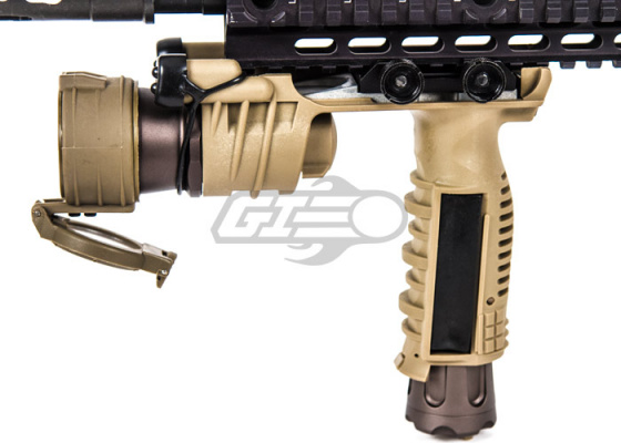 Night Evolution M910A Vertical Fore grip Weapon Light - DE