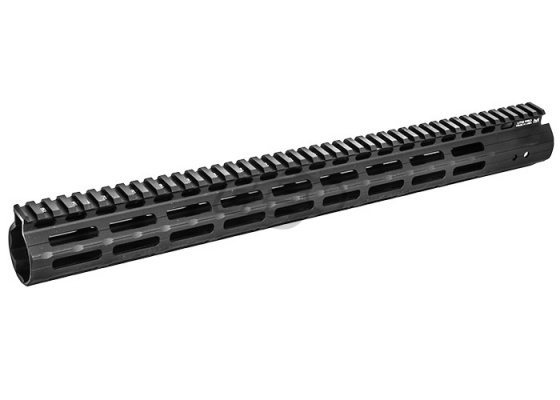 UTG Pro 17" M-LOK AR15 Super Slim Free Float Handguard ( Black )