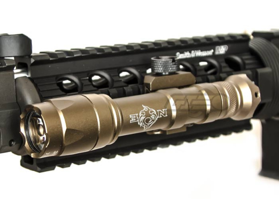 Bravo Airsoft Full Size Scout Tactical Flashlight ( Dark Earth )