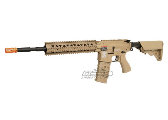 G&G Combat Machine CM16 R8-L M4 Carbine AEG Airsoft Rifle Battery & Charger Package ( Tan )