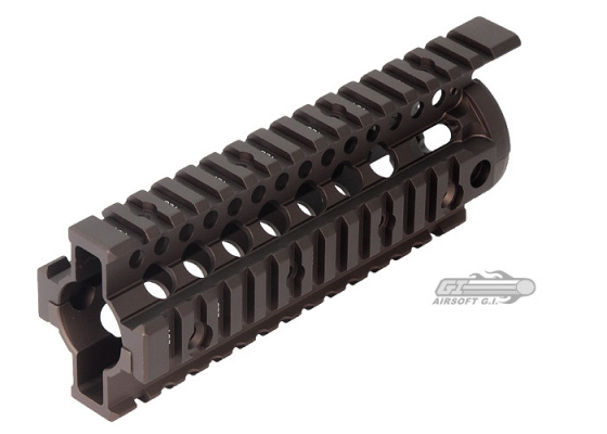 Madbull Daniel Defense 7" Omega Rail ( Dark Earth )