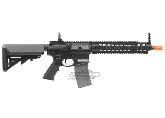 Knight's Armament Full Metal SR16 CQB Carbine By VFC Airsoft Gun Knight's Armament Full Metal SR16 CQB Carbine By VFC Airsoft Gun