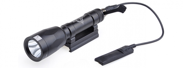 Tac 9 Industries M620P Scoutlight LED Flashlight ( Black )