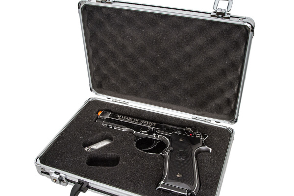 Elite Force Limited Edition Beretta M92  Semi/Auto Co2 Blowback Airsoft Pistol ( Black )