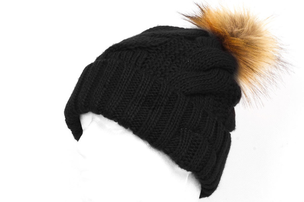 Tenergy Bluetooth Braid Beanie w/ Fur Pom Pom ( Black )