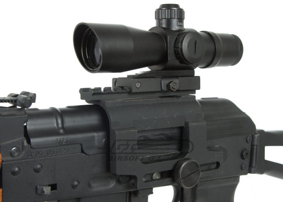 NcSTAR ZOMBIE STRYKE 4X32 Compact-Red/Green Illuminated Biohazard Scope