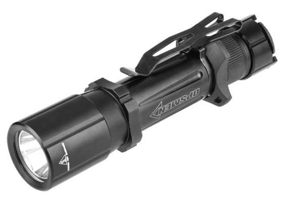 OPSMEN Tactical 1000 Lumen Strobe Flashlight ( Black )