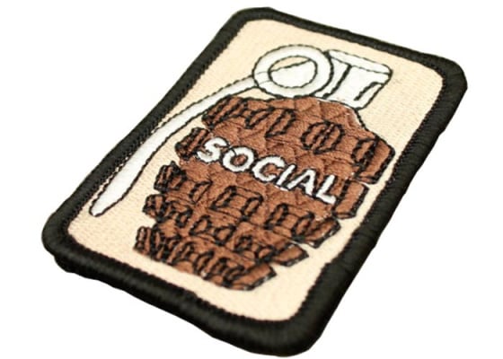 TMC Velcro Social Patch ( Dark Earth )