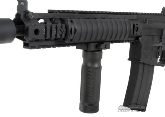 AIM Sports Heavy Duty Metal Tactical Vertical ForeGrip ( Medium )