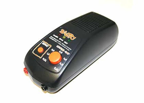 BOL Basic NiMh / NiCd  4-8 Cell Smart Battery Charger