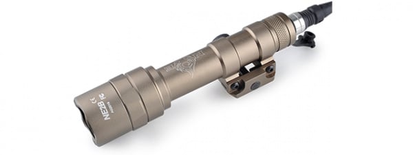 Tac 9 Industries M600U Scoutlight LED Flashlight ( Dark Earth )
