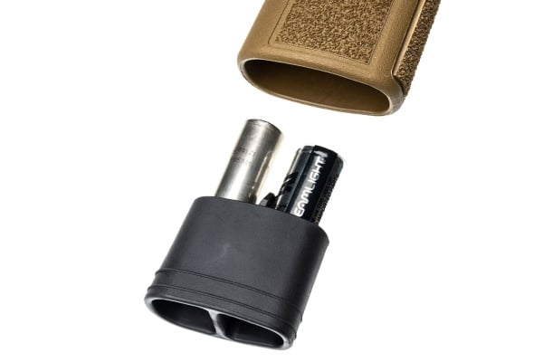 B5 Systems Quick Grip Battery Plug (FDE)